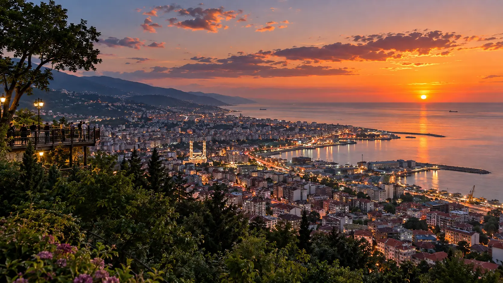Kur'an-ı Kerim'i güzel okuma yarışmasında ödül kazanan öğrenciler