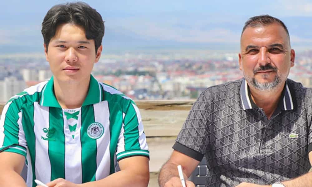 Konyaspor, Jin-ho Jo ile Sözleşme İmzaladı