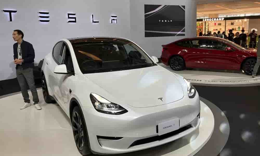 Tesla, Araç İçi Deneyimde Yeni Dönemi Başlattı: Grok Yapay Zekâ Sistemi Tanıtıldı